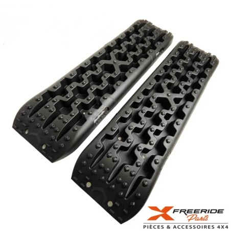 Plaques de sauvetage/désensablage pour la boue, le sable, l'herbe et la neige avec une résistance allant jusqu'à 10T