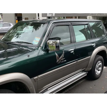 Jeu 4 déflecteurs vitre avant et arrière Nissan Patrol GR Y61