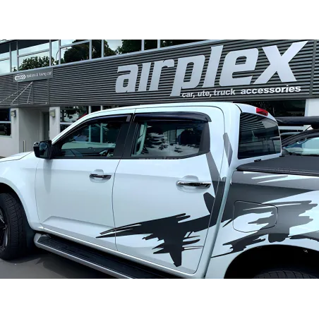 Jeu 4 déflecteurs vitre avant et arrière Isuzu Dmax N57 N60 2020+