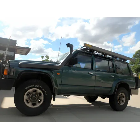 Jeu 4 déflecteurs vitre avant et arrière Nissan Patrol GR Y60