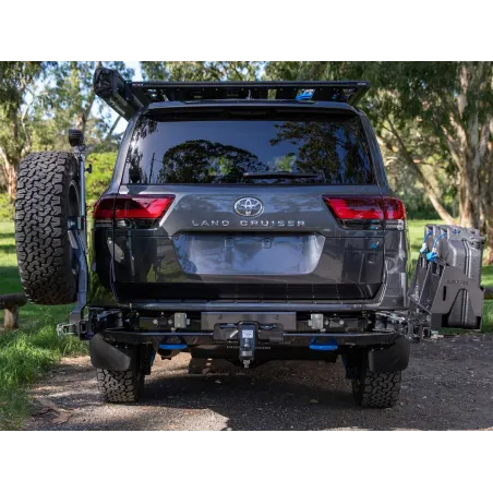 Pare Choc Arrière Kaymar avec radar Toyota Land Cruiser 300