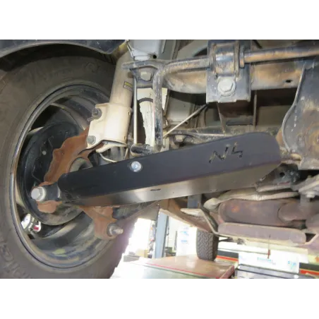 Paire de protections de triangles arrières en PEHD de 6mm pour Dacia Duster N4-Offroad