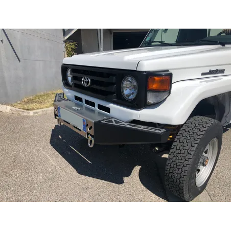 Pare-chocs avant acier Toyota série 7 lames avant 2007 fermé N4-Offroad