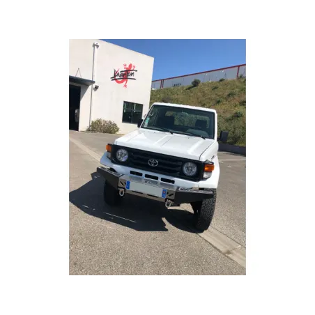 Pare-chocs avant acier Toyota série 7 lames avant 2007 fermé N4-Offroad