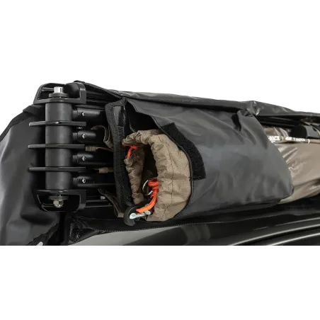 Auvent latéral Batwing compact 1.9m 270° coté droit Rhino Rack