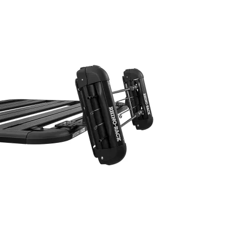 Support de plaque à sable Maxtrax fixation latérale sur galerie Pioneer Rhino Rack