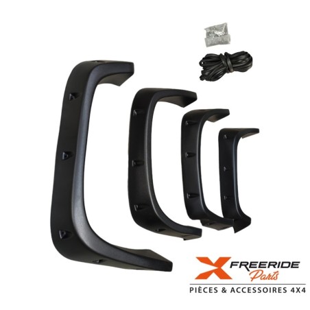 Kit elargisseurs d'ailes Nissan Patrol GR Y60 10cm Modèle long 7 places uniquement.