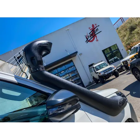 Snorkel Safari Toyota Hilux Revo D4-D - ailes étroites (simple cabine)