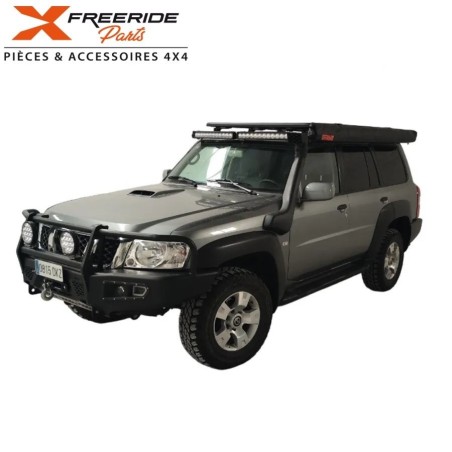 Auvent pliable avec structure de fixation facile et rapide à déployer, de 2.5M de large x 3M ouvert. De très bonne qualité